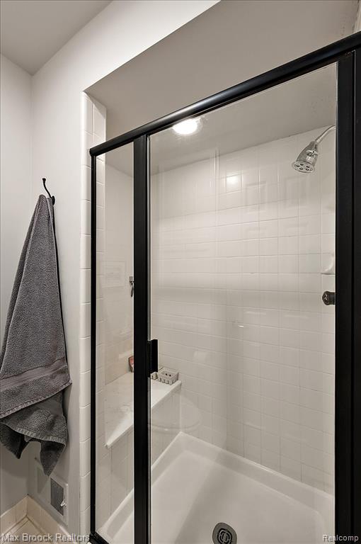 911 Tartan Trail, Bloomfield Hills, MI 48304 — Photo 27