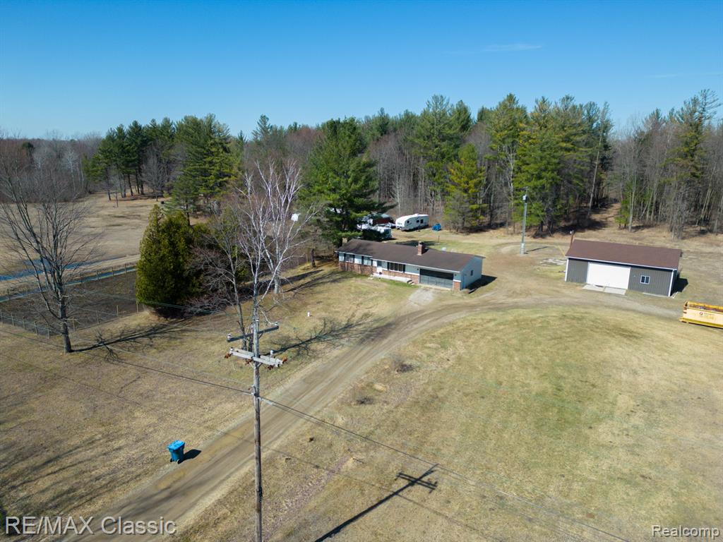 4650 Waltan Road, Vassar, MI 48768 — Photo 23