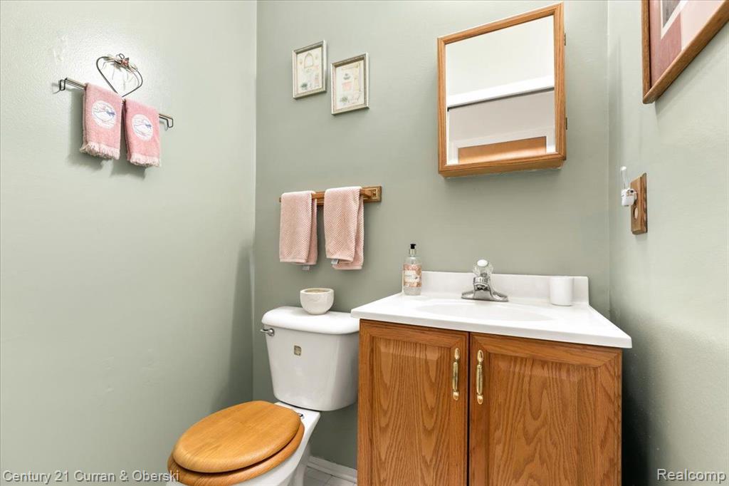 24582 OLDE ORCHARD Street, Novi, MI — Photo 15