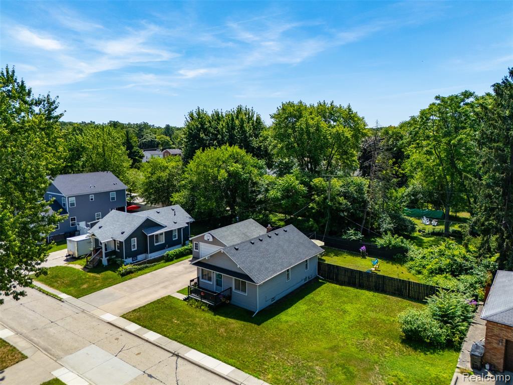 8431 Roseland Court, Oak Park, MI 48237 — Photo 29
