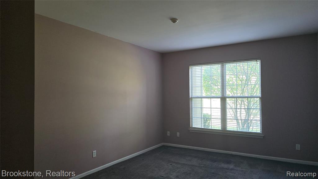 1976 Pinecroft Drive, 194, Canton, MI 48188 — Photo 15