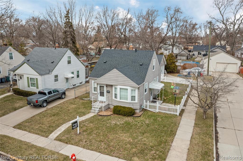 609 E Baker Avenue, Clawson, MI — Photo 28