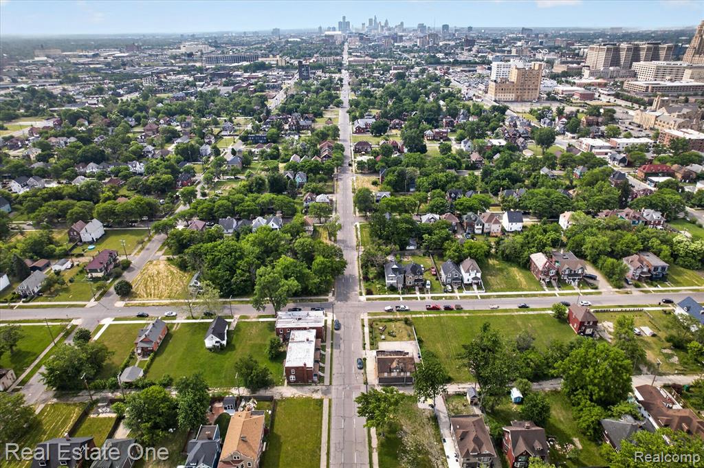 8415 Brush Street, Detroit, MI 48202 — Photo 34