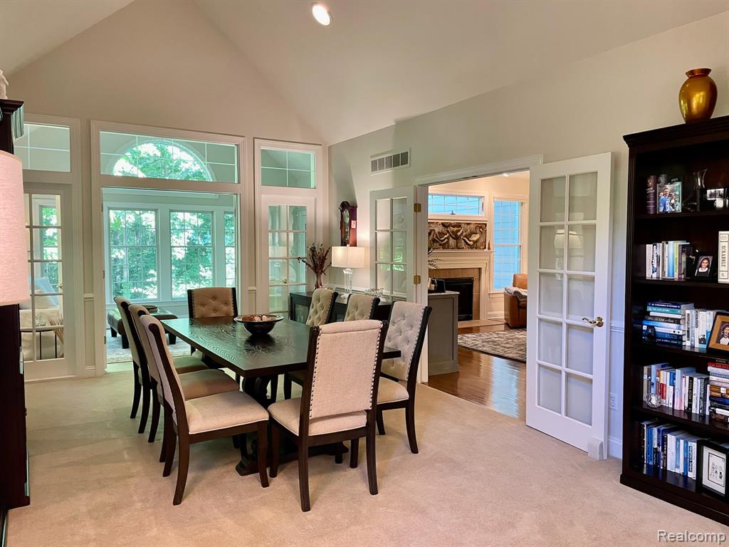 49676 Timber Trail, Novi, MI — Photo 6