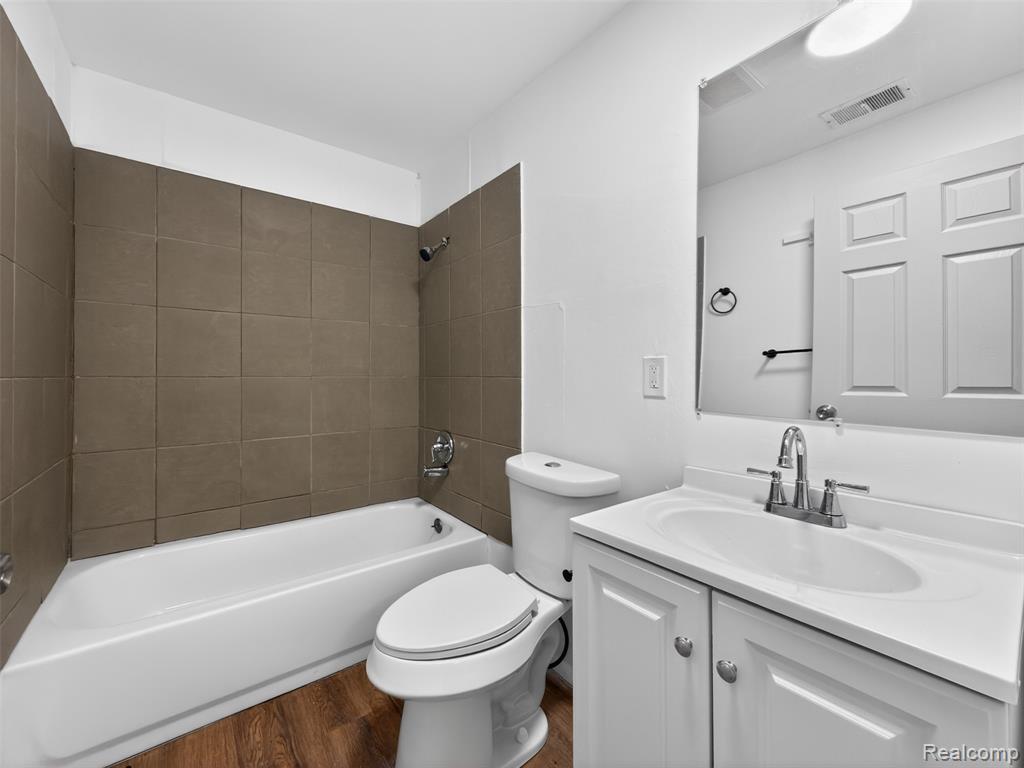 7161 Varjo Street, Hamtramck, MI 48212 — Photo 20