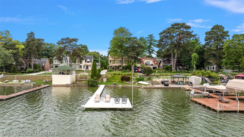 3642 Orchard Lake Road, West Bloomfield, MI 48324 — Photo 35