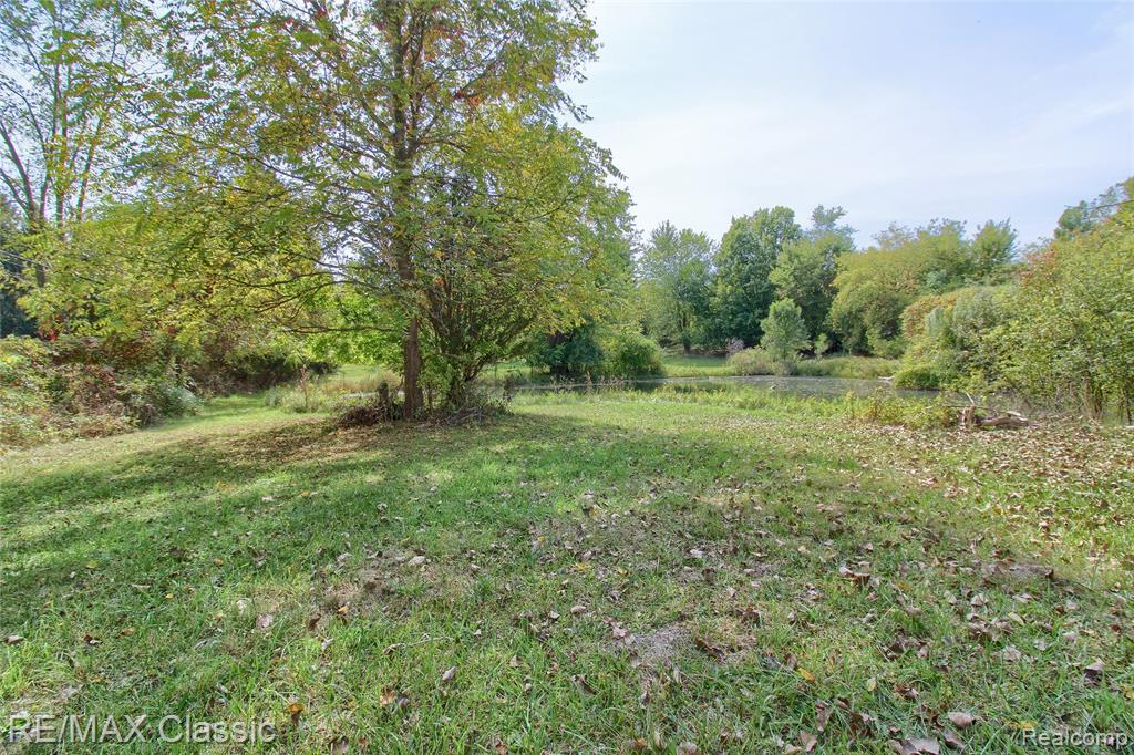 19150 Beck Road, Northville, MI, 48167