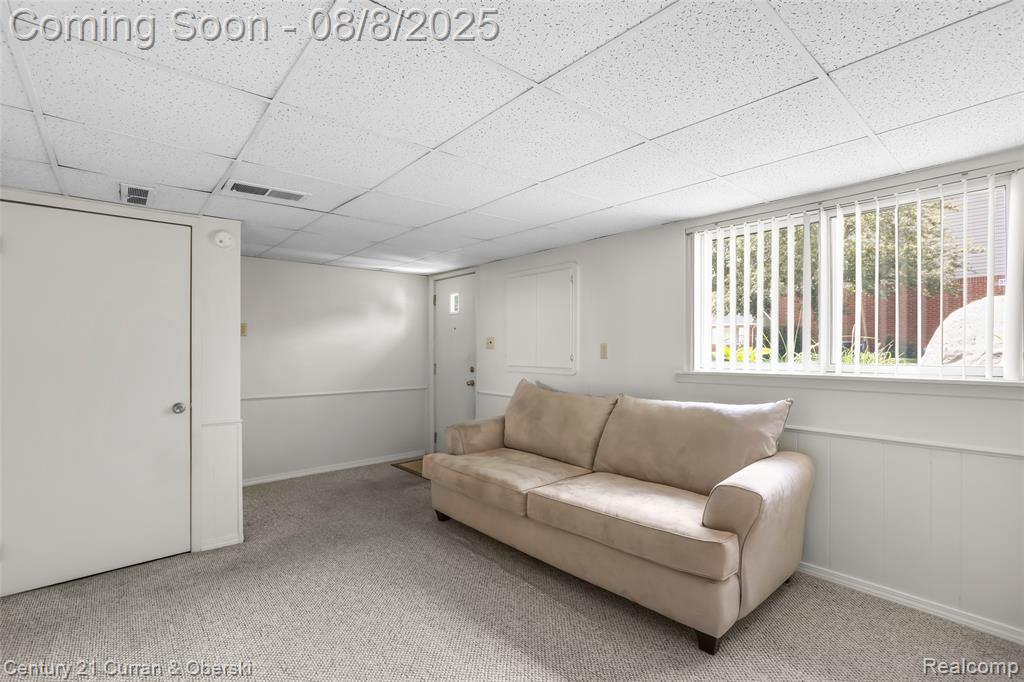 8269 Bristol Street, Westland, MI — Photo 15