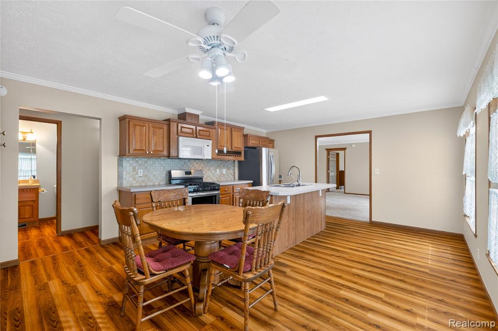 12239 Maple Creek Court, South Lyon, MI 48178 — Photo 14