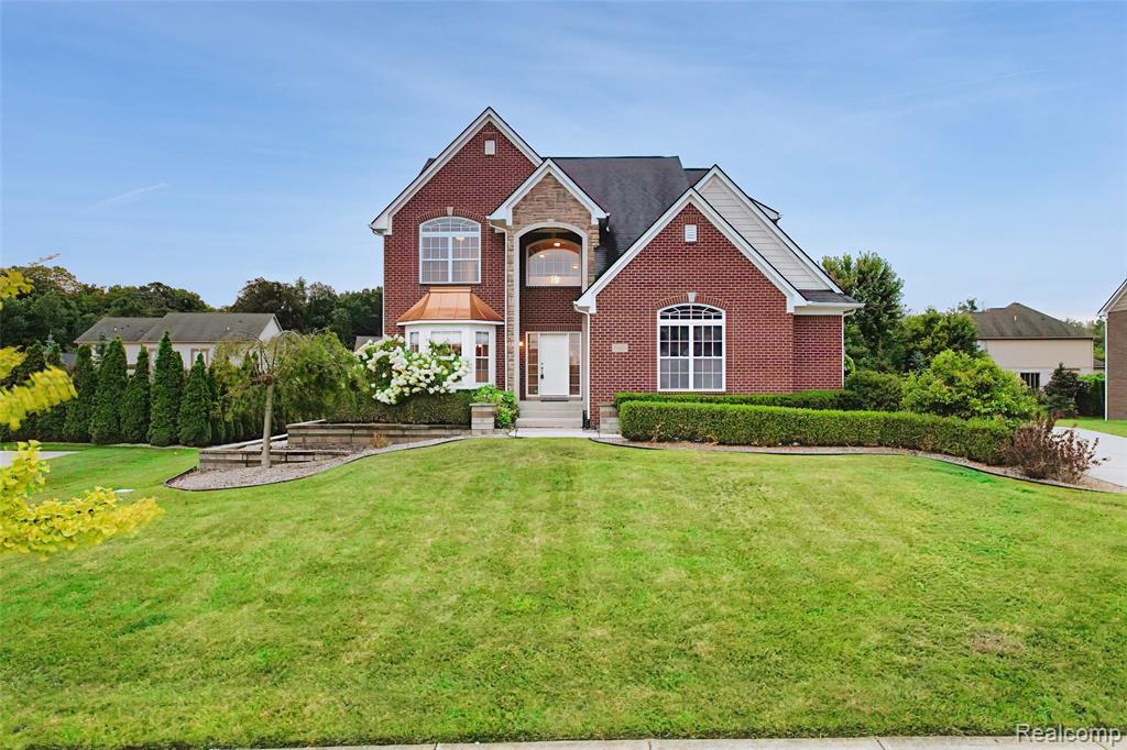 51921 Red Cedar ct, South Lyon, MI 48178 — Photo 2