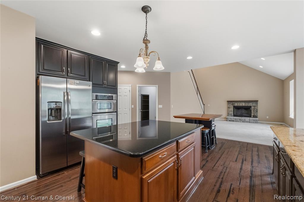 50738 Calvert Isle Drive, Novi, MI — Photo 13