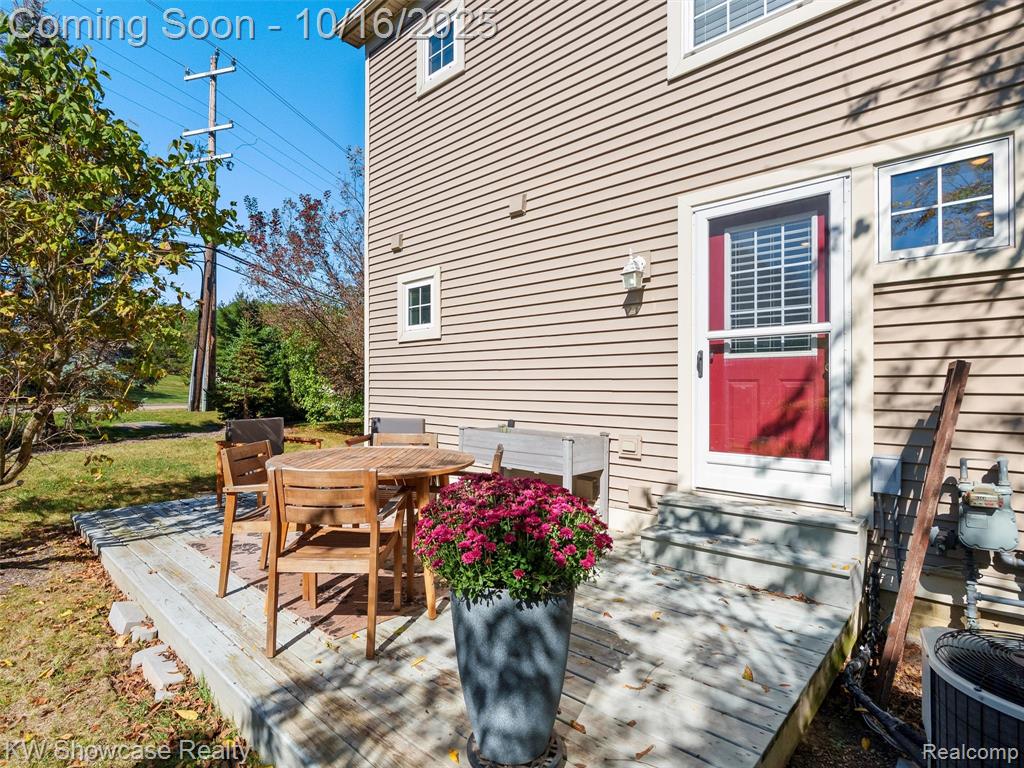 1053 Bluestem Lane, Ann Arbor, MI 48103 — Photo 36