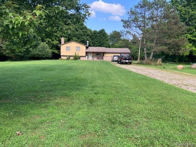 8084 JORDAN Road, Yale, MI 48097 — Photo 2