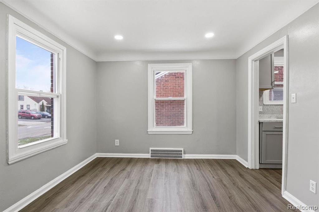 8131 COYLE Street, Detroit, MI 48228 — Photo 8