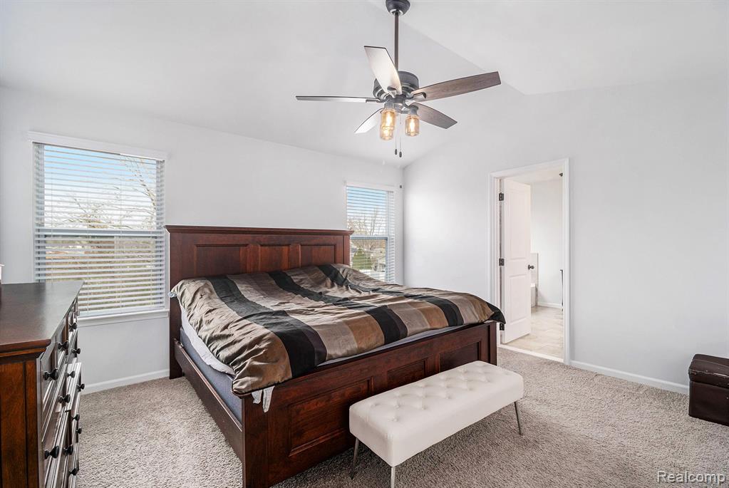 8301 Berwick Drive, Westland, MI — Photo 11