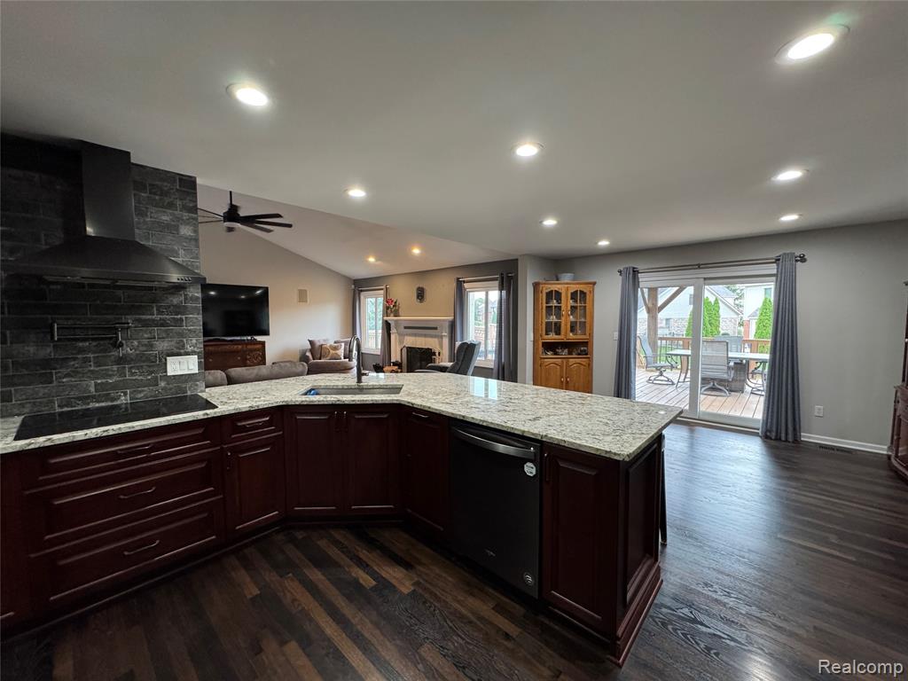 56098 Walker Court, Macomb, MI 48042 — Photo 38
