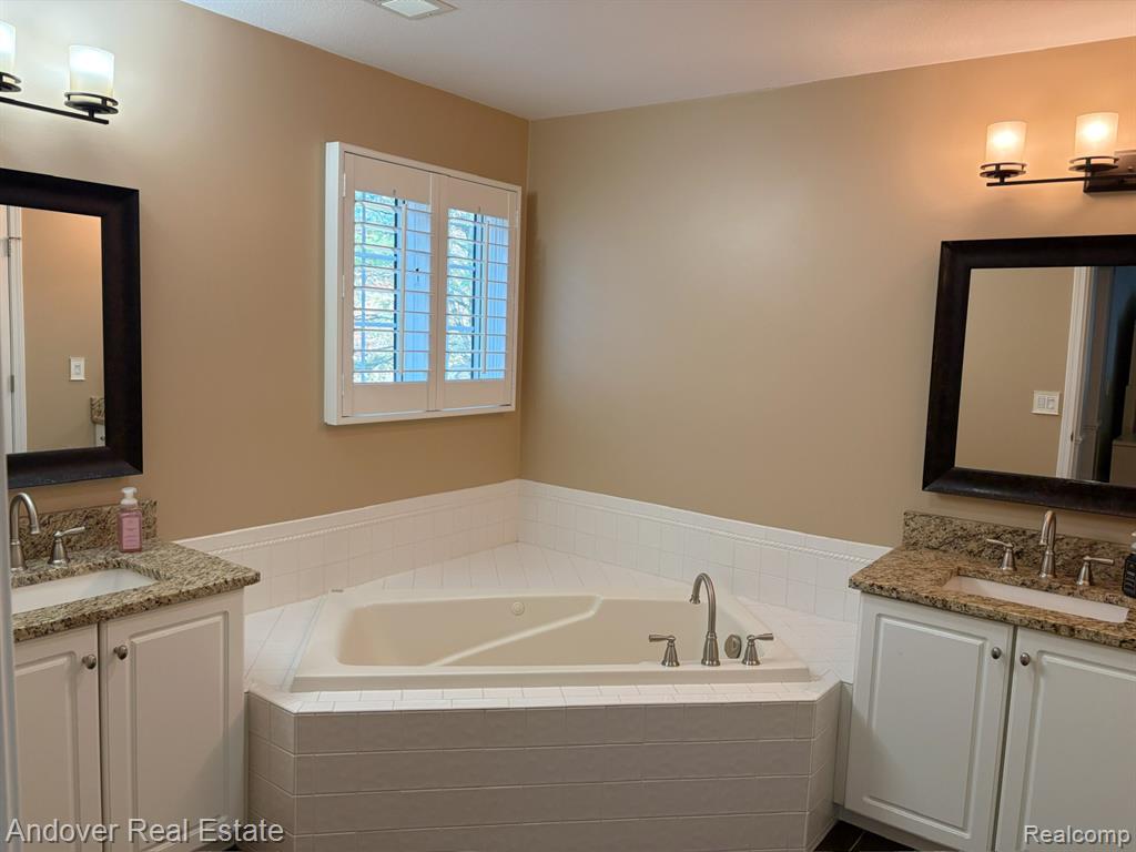 4161 Dunes Parkway, Norton Shores, MI 49441 — Photo 28