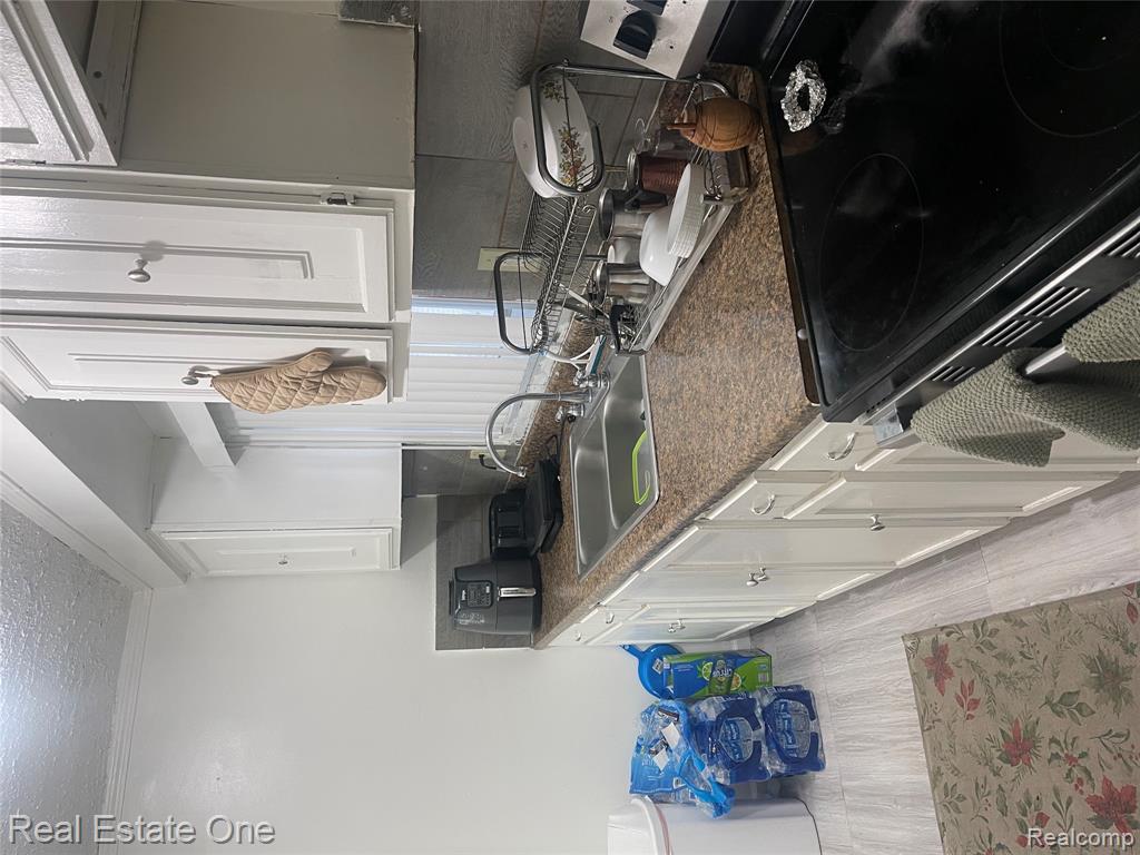 8109 Beaverland, Redford, MI 48239 — Photo 7