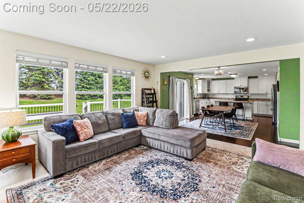 7558 Abigail Drive, Ypsilanti, MI 48198 — Photo 7