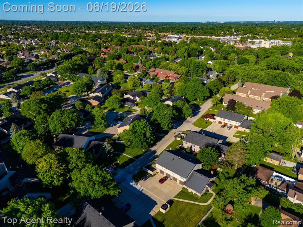 42374 Lochmoor Street, Clinton Twp, MI 48038 — Photo 42