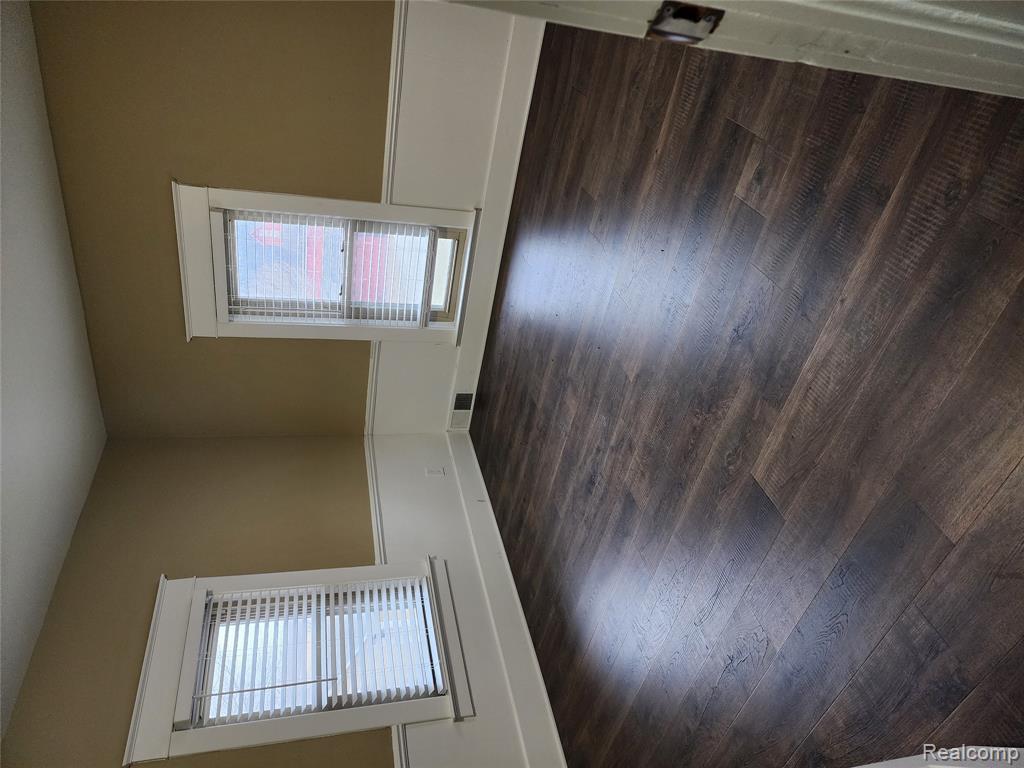 8164 Perry Road, Grand Blanc, MI 48439 — Photo 8