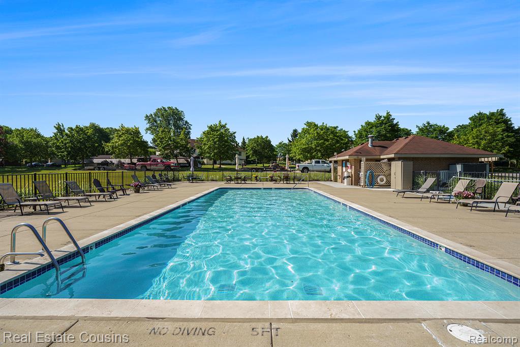 61023 Greenwood Drive, South Lyon, MI 48178 — Photo 21