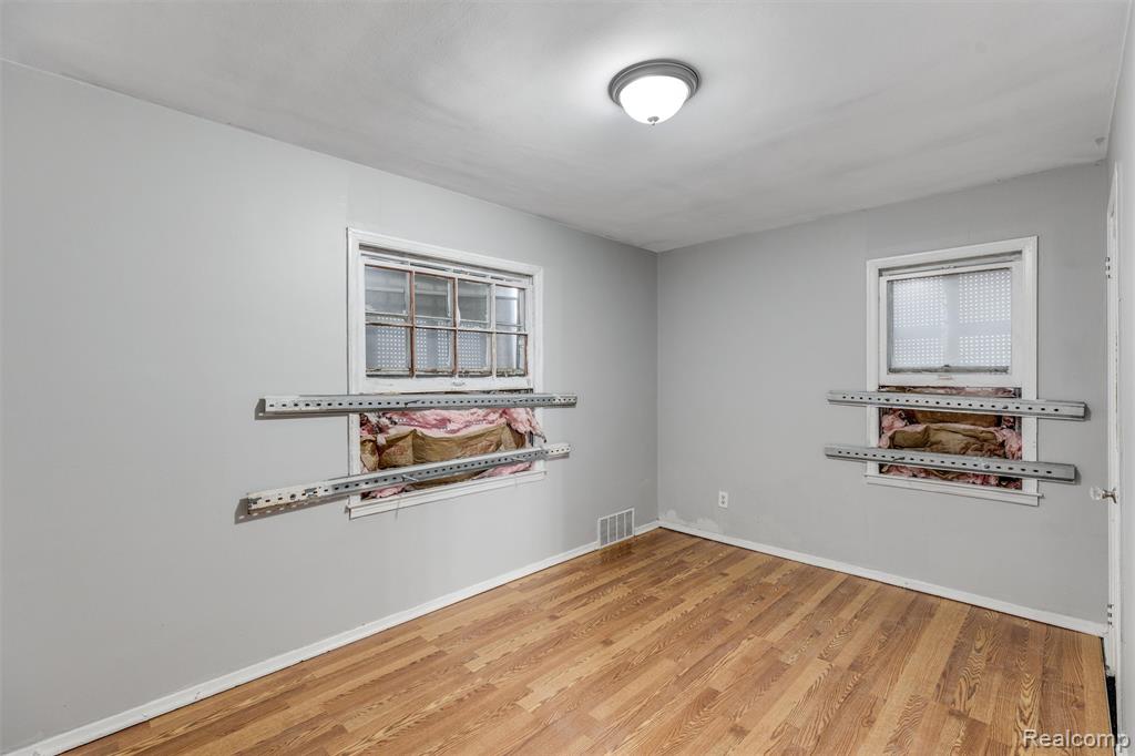 16446 E State Fair Street, Detroit, MI 48205 — Photo 13