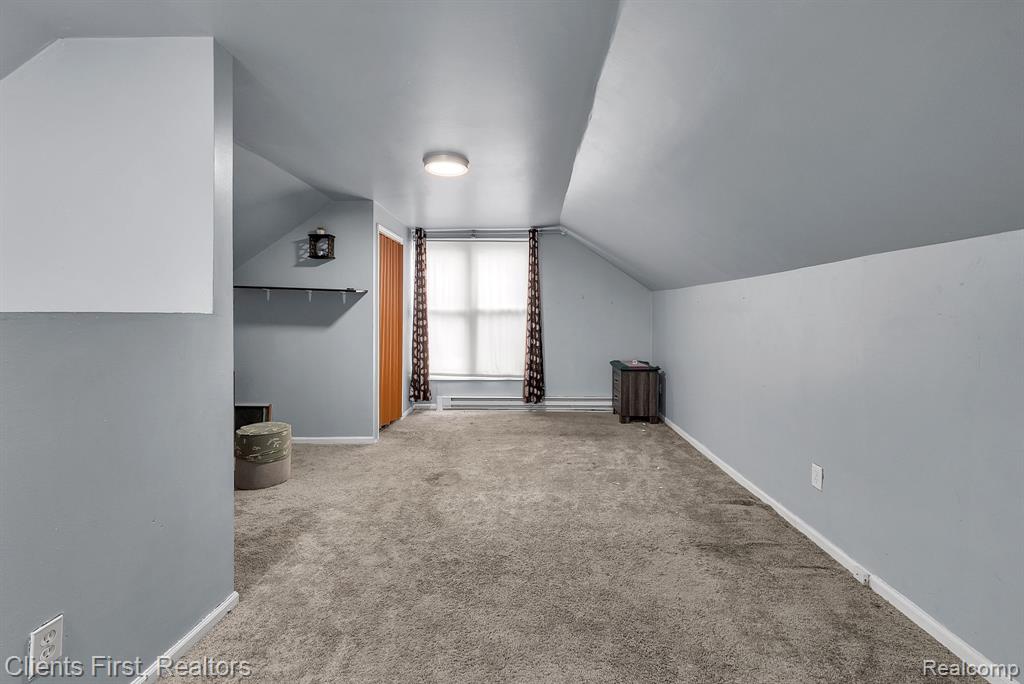 8258 Meyers Road, Detroit, MI 48228 — Photo 17