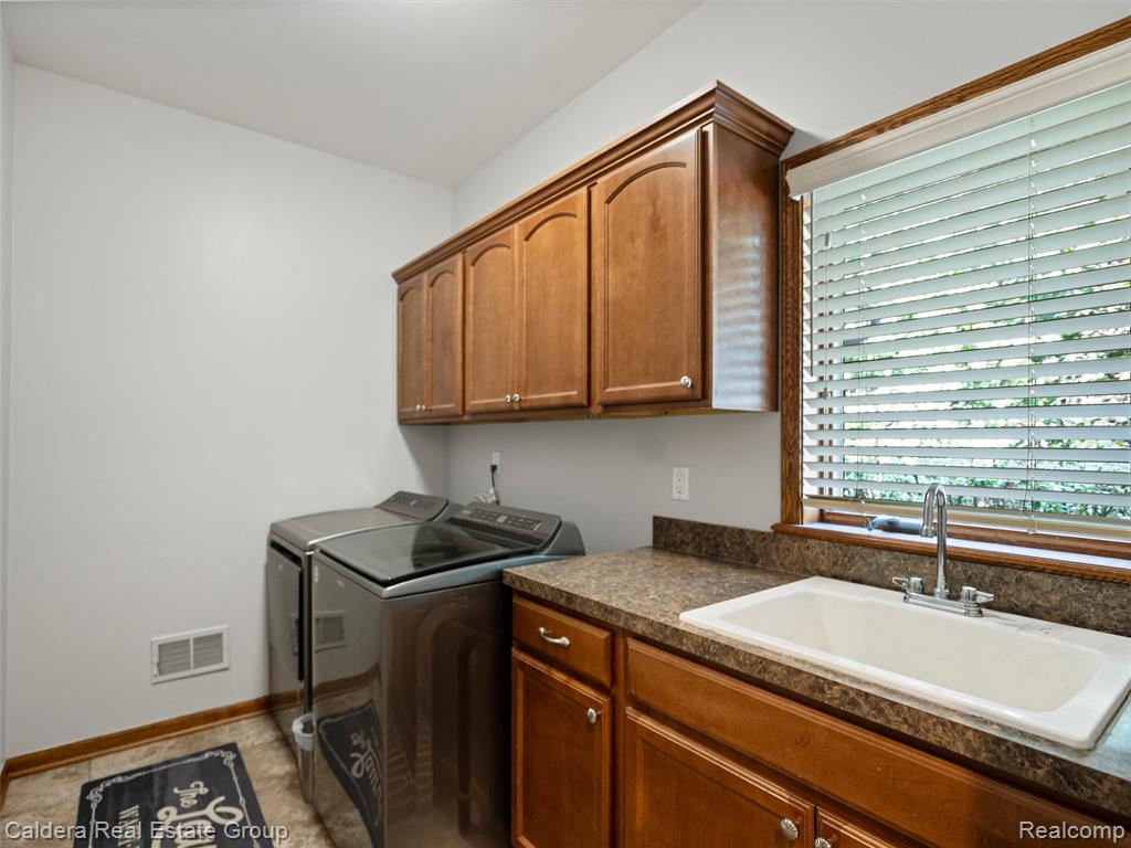 4416 Medford Hill Drive, Metamora, MI 48455 — Photo 33