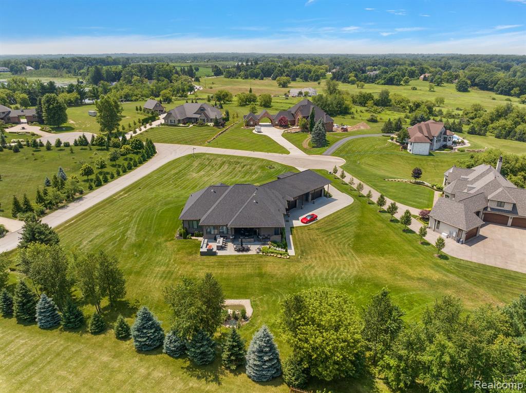 69356 LAKE POINT Court, Bruce, MI 48065 — Photo 46