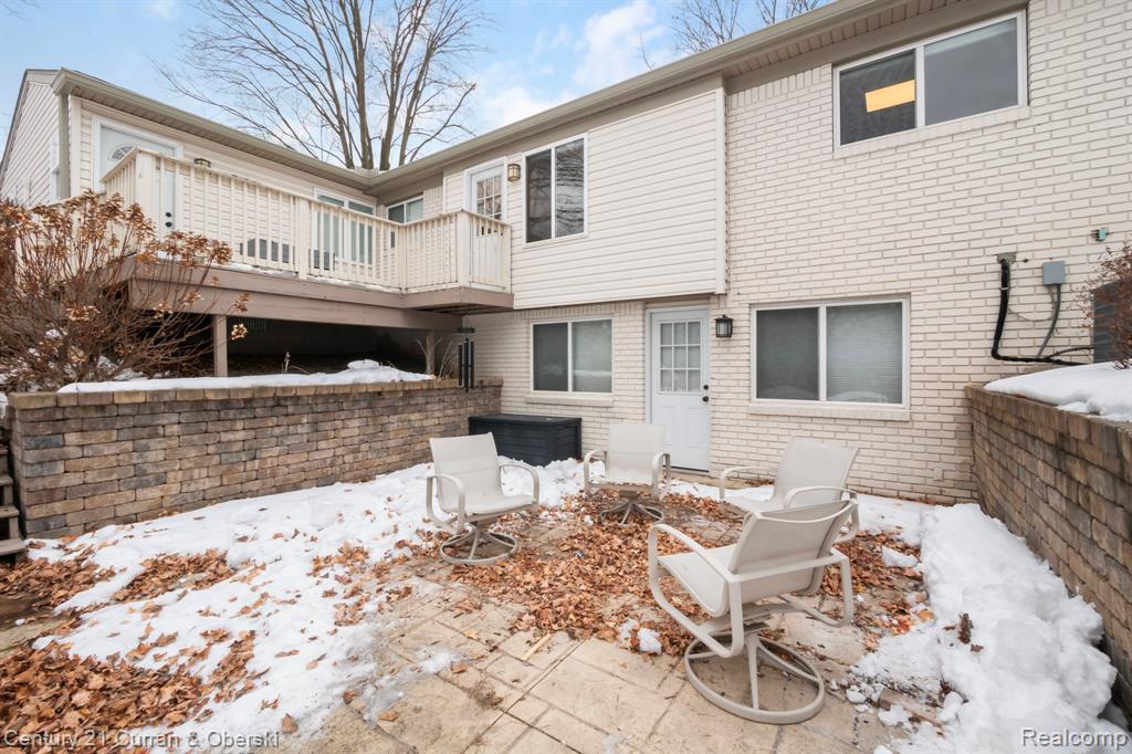 21412 Holmbury Road, Northville, MI 48167 — Photo 57