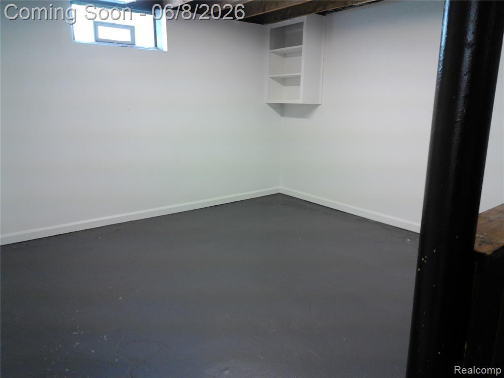 619 S Gainsborough Avenue, Royal Oak, MI 48067 — Photo 19