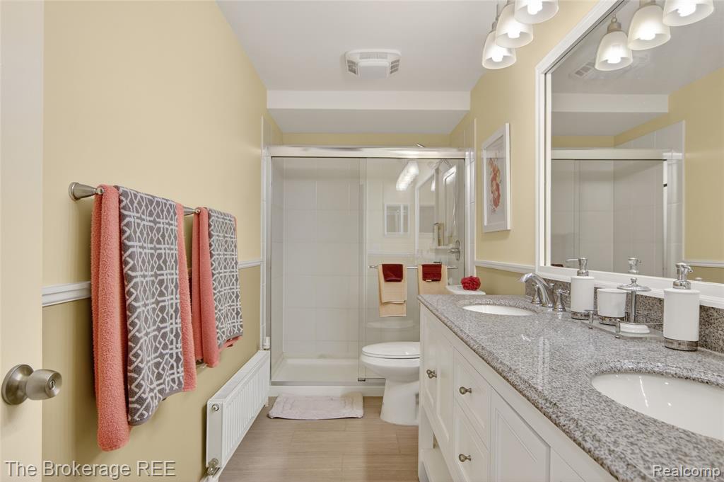 6311 Wellesley Terrace, Clarkston, MI — Photo 40