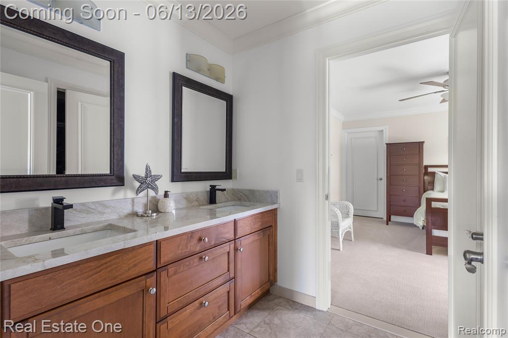 2428 Pine Lake Road, West Bloomfield, MI 48324 — Photo 52