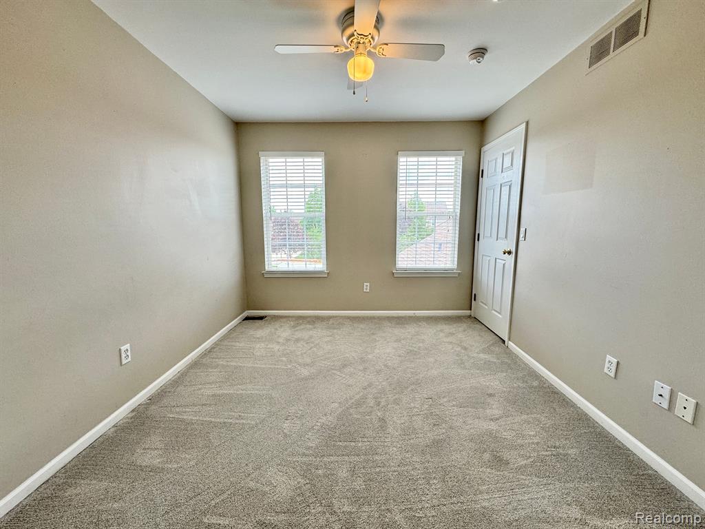 4399 HUNTERS Circle E, Canton, MI 48188 — Photo 19