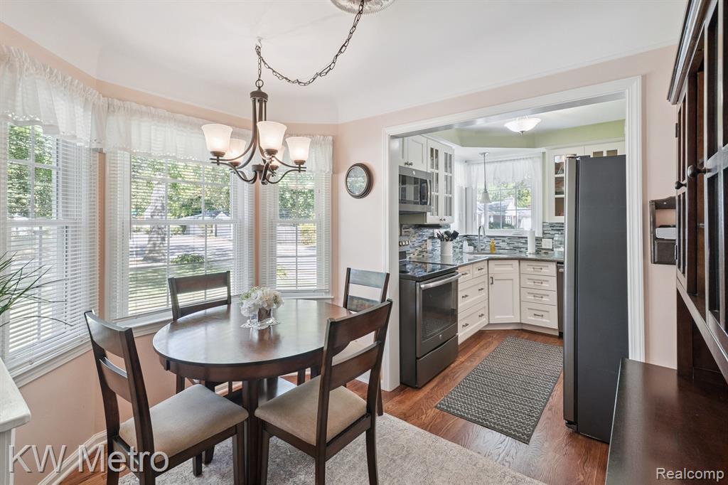 903 Hickory Avenue, Royal Oak, MI 48073 — Photo 10