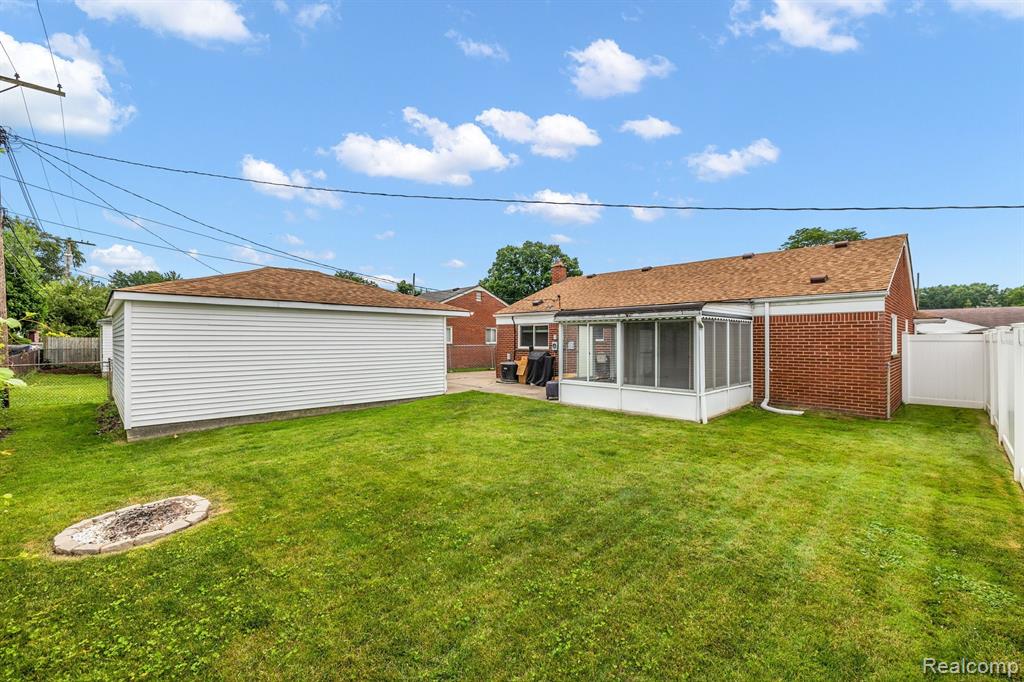 6460 SUNSET Street, Garden City, MI — Photo 30