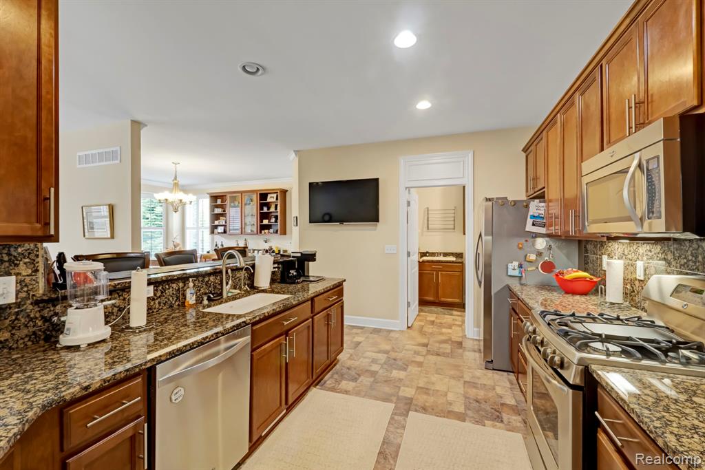59649 Mallory Lane, South Lyon, MI 48178 — Photo 7