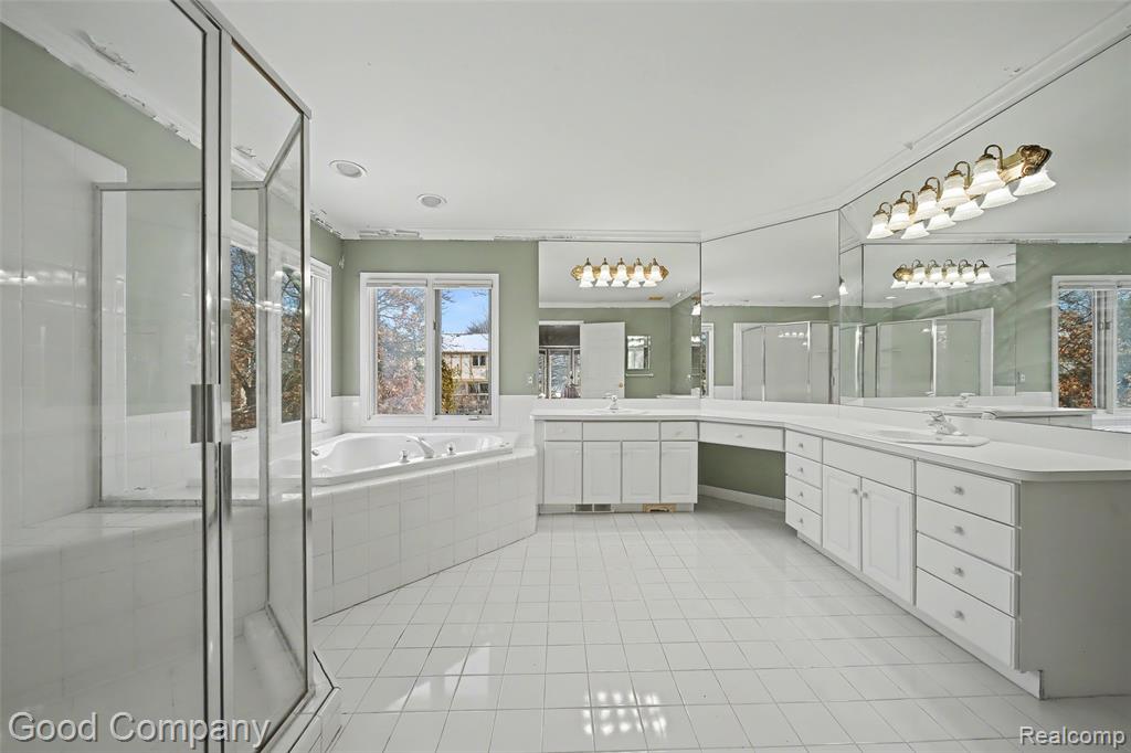 41714 Dukesbury Court, Novi, MI — Photo 20