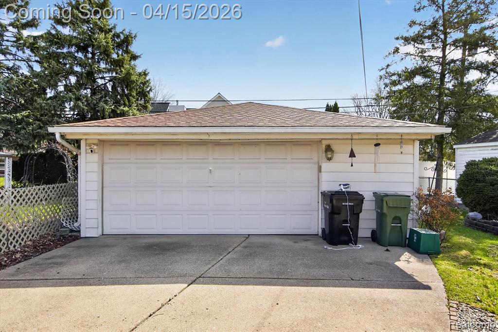 7693 Larme Avenue, Allen Park, MI 48101 — Photo 29