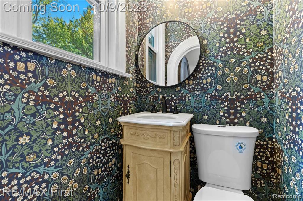 237 Alger Street, Detroit, MI 48202 — Photo 22