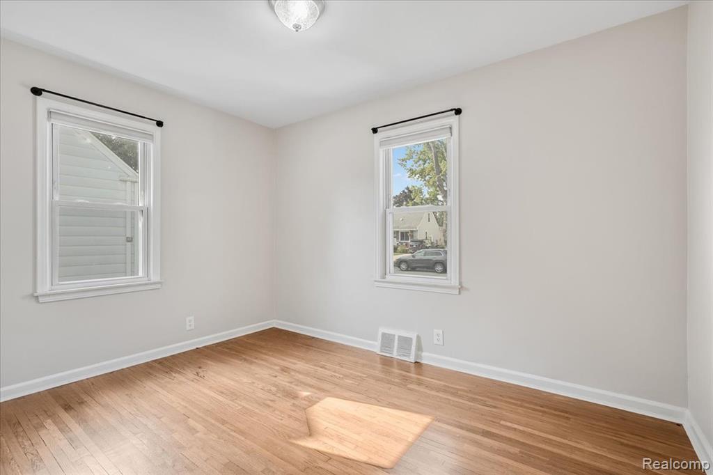 908 Bauman Avenue, Royal Oak, MI 48073 — Photo 3