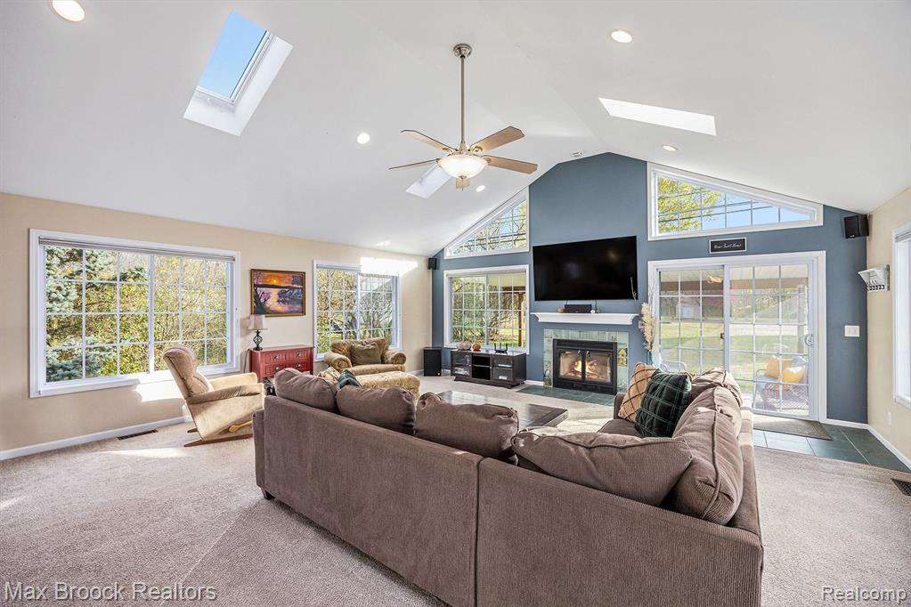 5296 Pine Knob Lane, Independence, MI — Photo 4