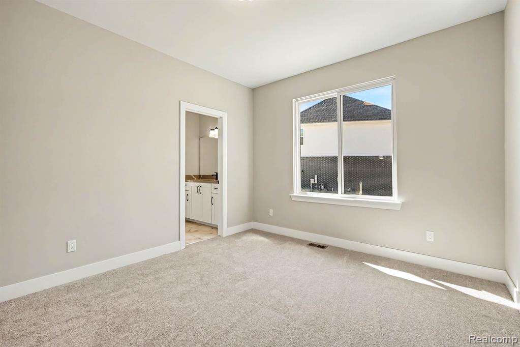 56211 Stone Falcon Drive, Shelby Twp, MI 48315 — Photo 26