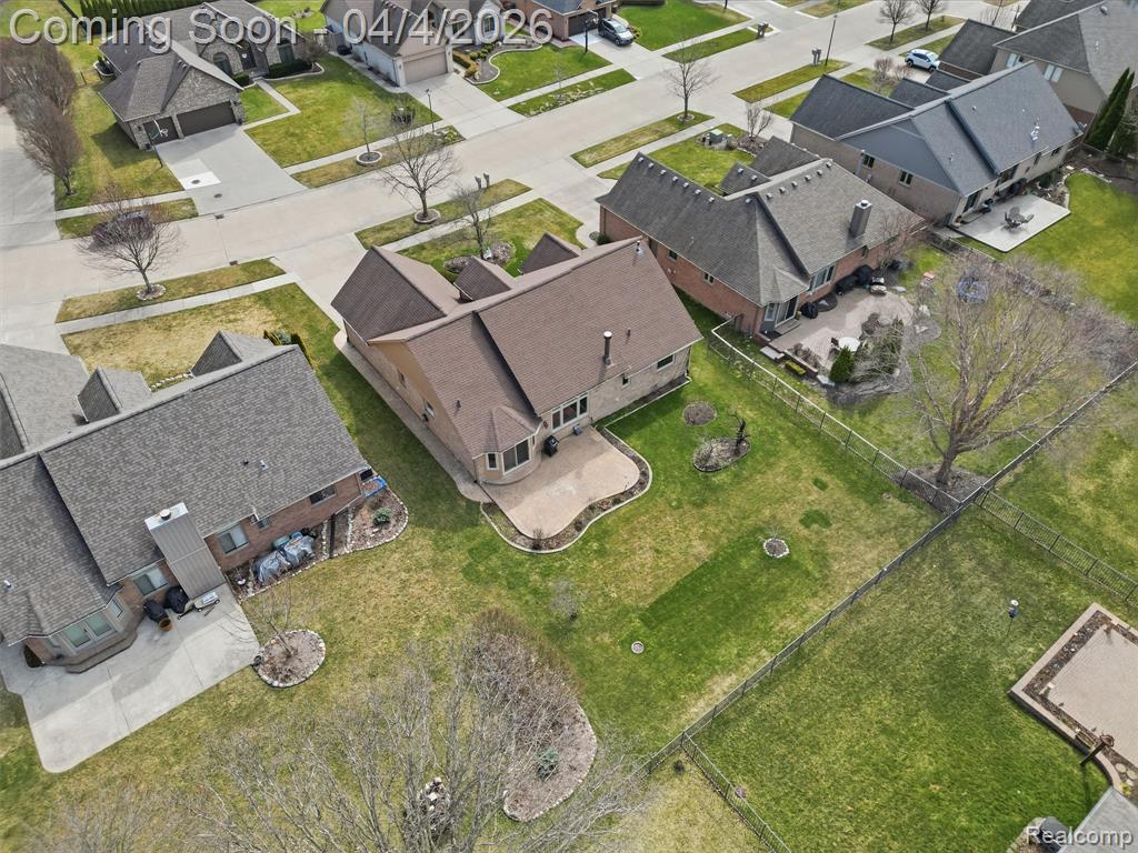 51605 Shadywood Drive, Macomb, MI 48042 — Photo 28
