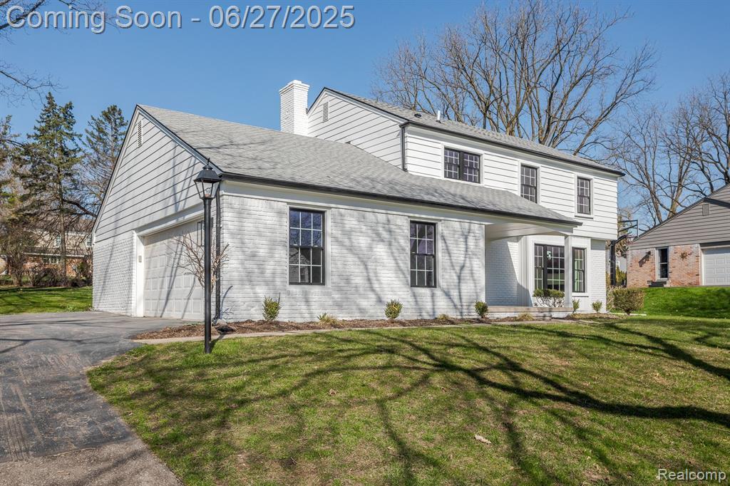 4054 ANTIQUE Lane, Bloomfield Hills, MI 48302 — Photo 3