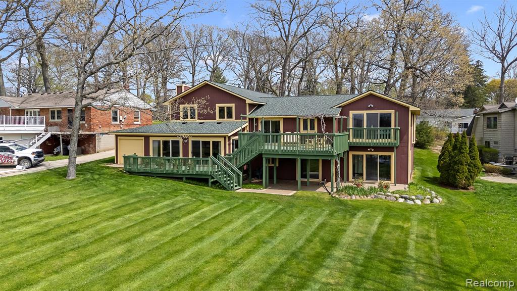 2745 Lari Court, West Bloomfield, MI 48324 — Photo 33