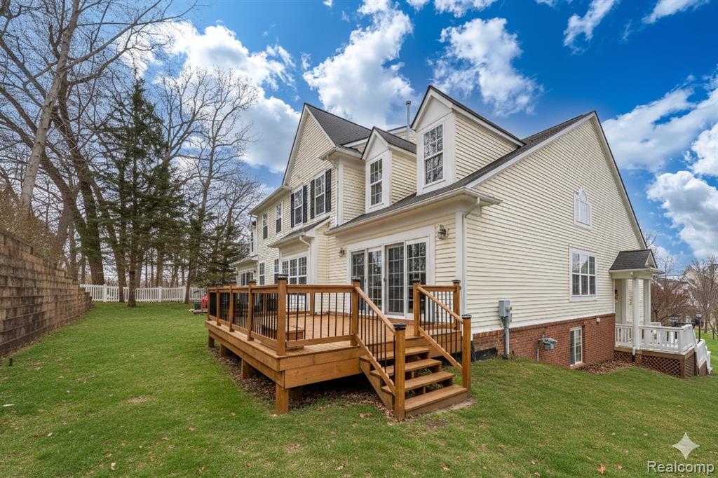 638 W Bluff Court, 31, Rochester Hills, MI 48307 — Photo 49