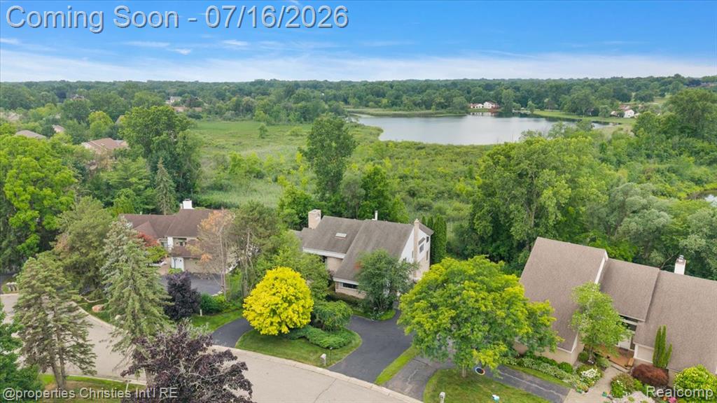 4948 Champlain Circle, West Bloomfield, MI 48323 — Photo 6
