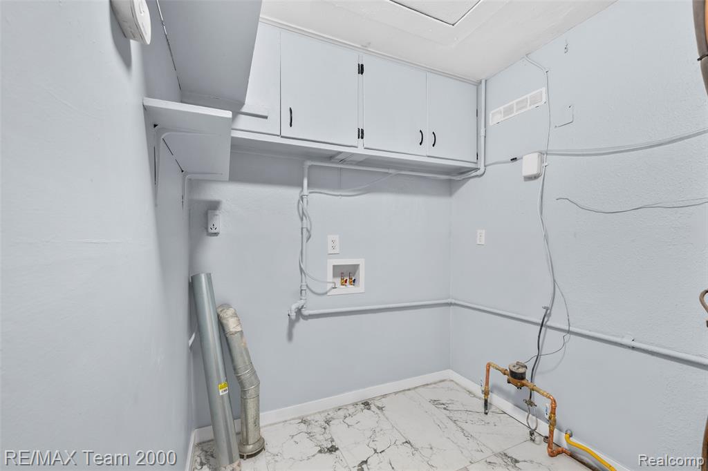 33101 Donnelly Street, Garden City, MI — Photo 31